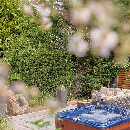 Bramblewood - Cosy Chic, Hot Tub, Close To Beach Stokeinteignhead 外观 照片