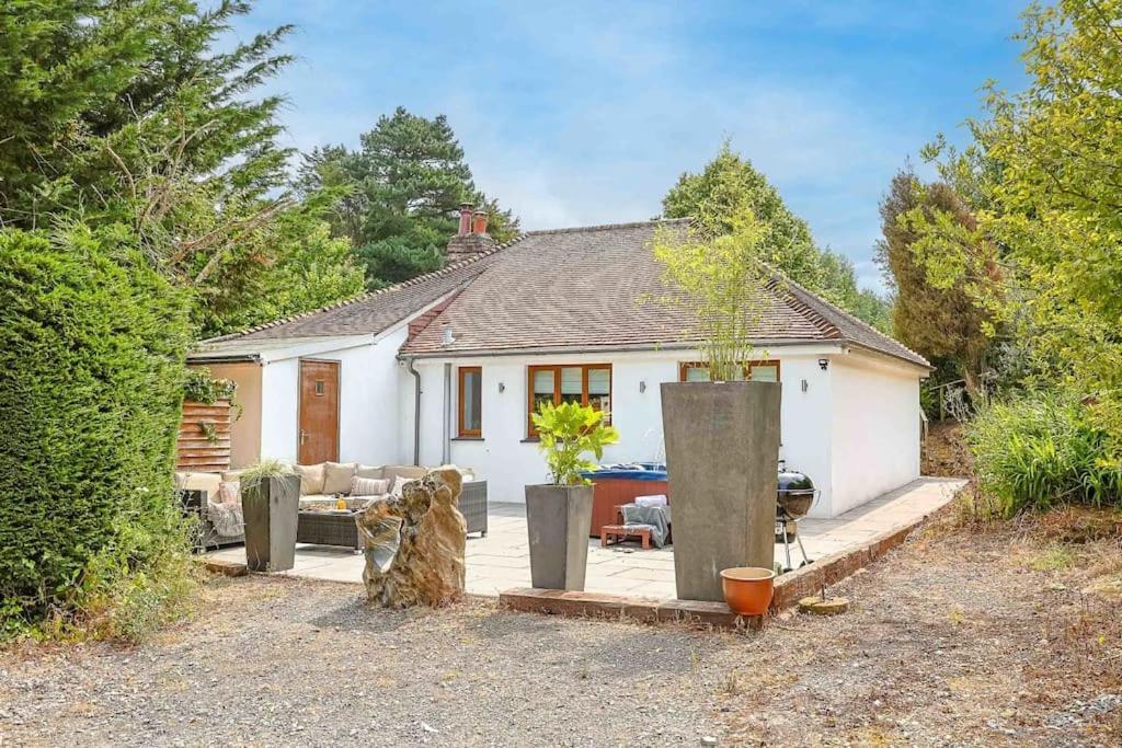 Bramblewood - Cosy Chic, Hot Tub, Close To Beach Stokeinteignhead 外观 照片