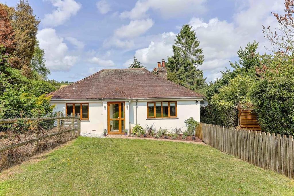 Bramblewood - Cosy Chic, Hot Tub, Close To Beach Stokeinteignhead 外观 照片